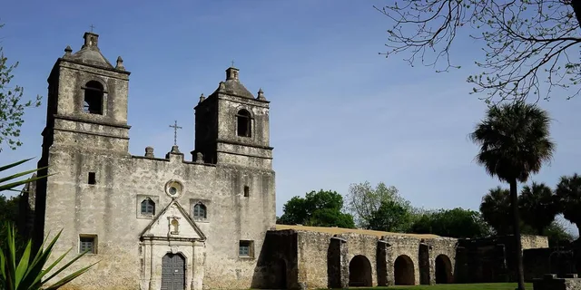 San Antonio City Sightseeing Tour - Image 4