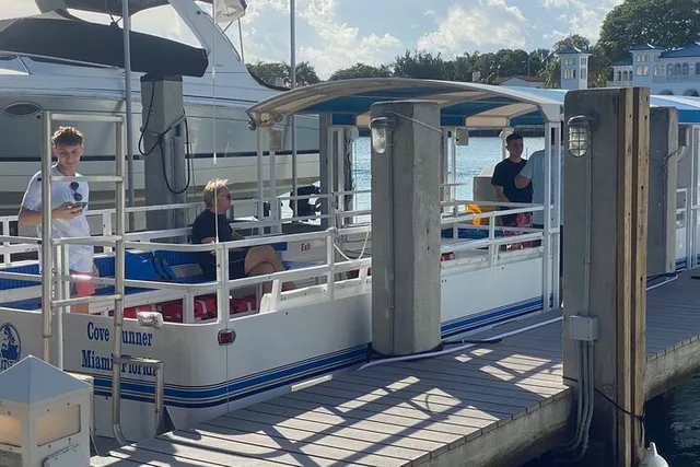 Miami Beach Pontoon Boat Tour at Sunrise or Sunset 2 hr - Image 3