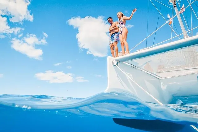 Oahu Snorkel Tour with Yacht Cruise - Image 4