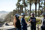 Santa Monica & Venice Beach Bike Tour thumbnail 1