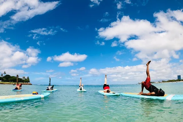 Honolulu Stand-Up Paddle Yoga 75 min - Image 5