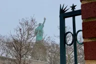 New York Statue of Liberty and Ellis Island Tour thumbnail 5