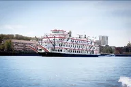 Savannah Riverboat Cruise at Sunset 2 hr thumbnail 5