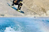 Los Angeles Wakeboarding and Wakesurfing Adventure thumbnail 2