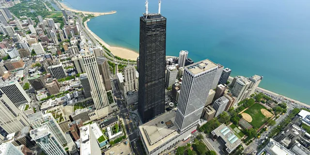 Chicago 360 Observation Deck Sip and View Ticket - Image 3