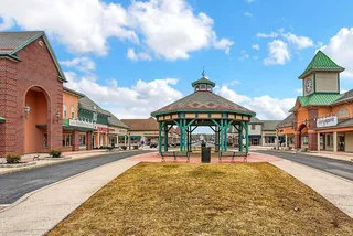 Gettysburg Outlet Shopping Tour from Baltimore