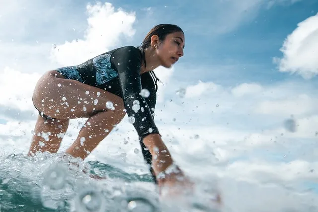 Waikiki Surf Lesson - Image 3