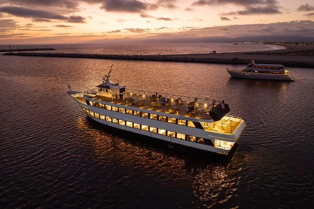 Los Angeles Dinner Cruise from Marina del Rey - Image 1
