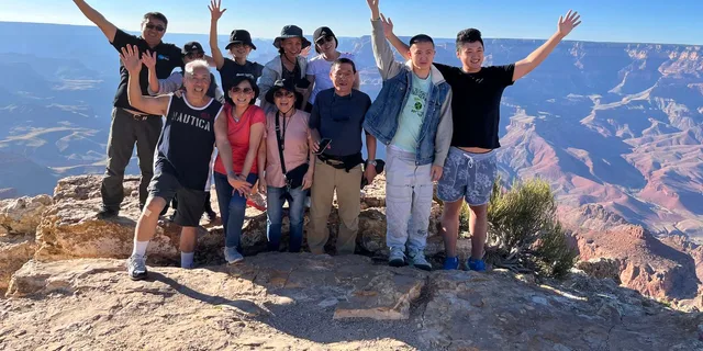 Las Vegas Antelope Canyon and Grand Canyon Tour - Image 1