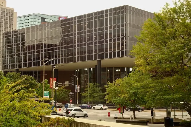Downtown St. Louis Walking Tour - Image 6
