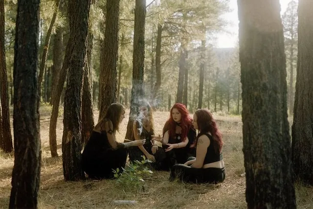 Sedona Healing Circle - Image 1