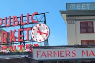 Seattle Pike Place Market Seafood Tasting Tour thumbnail 2