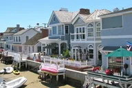 Orange County Beaches & Shopping Tour thumbnail 4