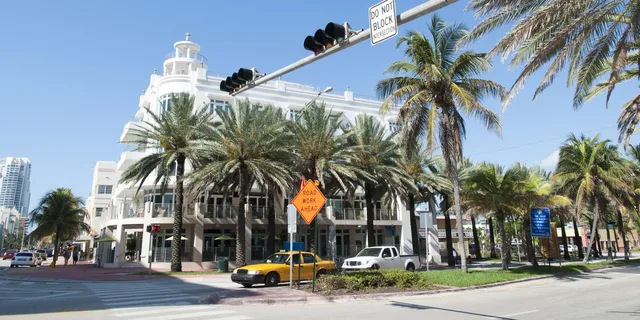 Miami City and Boat Tour - Image 4