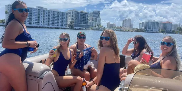 Tampa Bay Private Island Boat Adventure - Image 6