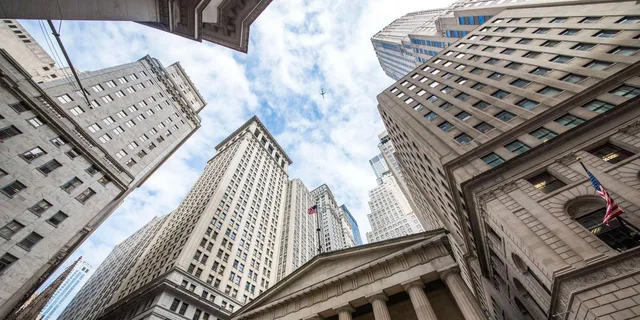 New York Wall Street Insider Tour 1.25 hr - Image 5