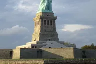 Brooklyn Sailboat Cruise thumbnail 6
