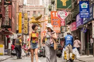 New York City Private Walking Tour with Local thumbnail 2