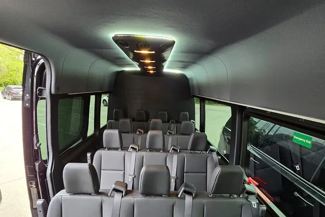 New York City Airport Transfer Private Van - Image 2