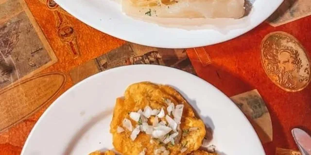 Key West Street Food Tour with Local Guide 3 hr - Image 2