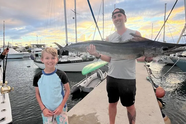 Kona Private Sunset Fishing Charter 4 hr - Image 5