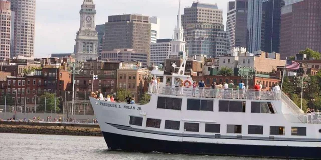 Boston Freedom Trail and Harbor Cruise Tour - Image 3