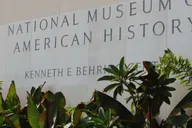Washington DC National Archives and American History Museum Tour thumbnail 5
