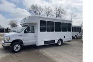 Houston Shuttle Transfer thumbnail 2