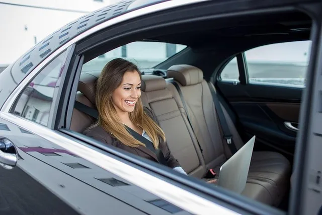 Miami Beach Airport Transfer - Image 4