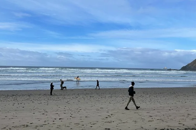 Portland Coastal Tour to Cannon Beach and Haystack Rock - Image 1