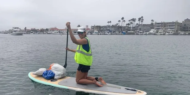 Huntington Beach Paddleboard Rental - Image 6
