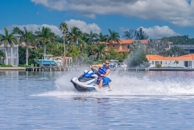 Holmes Beach Jet Ski Experience - Image 2