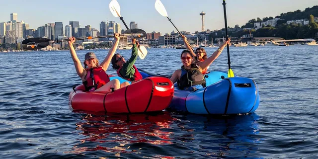 Seattle Lake Union Kayak Tour - Image 2