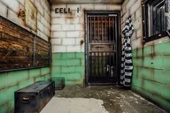 Orange Escape Room Adventure thumbnail 3