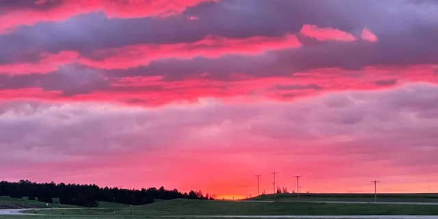 Rapid City Badlands Sunset and Night Sky Tour - Image 5