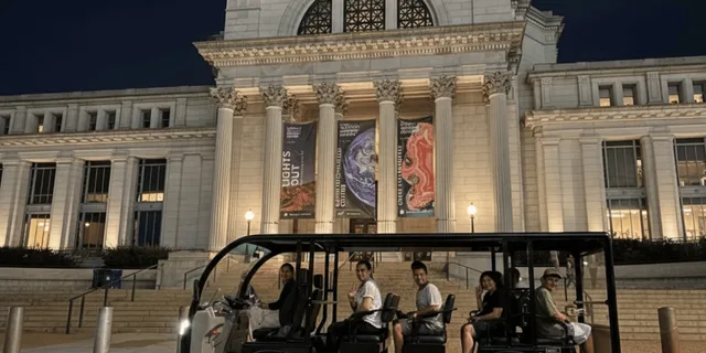 Washington DC History & Monuments Moonlight Cart Tour 2 hr - Image 1