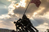 Washington DC Monuments and Memorials Sunset Tour thumbnail 4