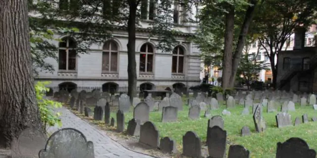 Boston Haunted Ghost Tour After Dark - Image 6