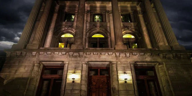 Indianapolis Ghost Tour: Wicked Wraiths of White River - Image 5