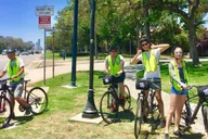 Los Angeles Beverly Hills E-Bike Tour thumbnail 5
