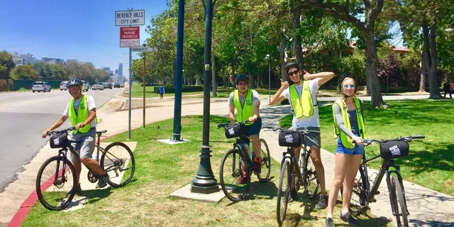 Los Angeles Beverly Hills E-Bike Tour - Image 5