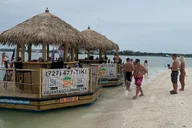 Clearwater Floating Tiki Bar Tour 90 min thumbnail 6