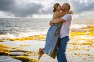 Oahu Photographer Couples and Families 45 Min thumbnail 2