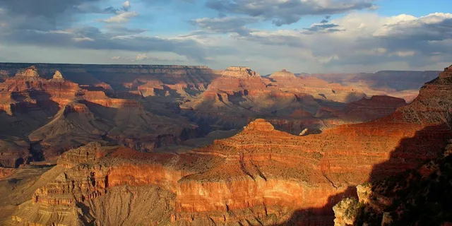 Las Vegas Grand Canyon & National Parks 4-Day Tour - Image 2