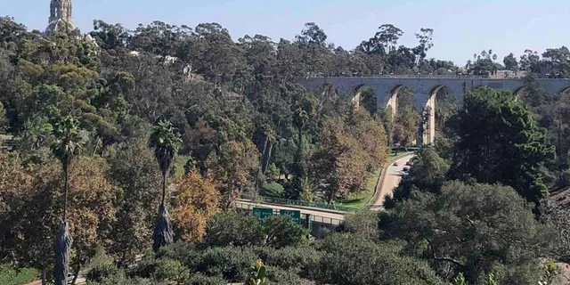 San Diego Running Tour of Iconic Sites 2 hr - Image 6