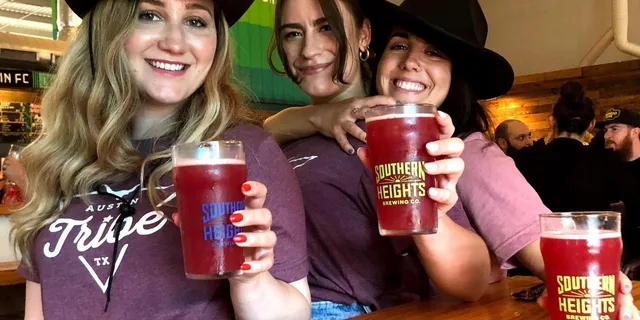 Austin Brewery Tour with Live Music - Image 4