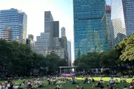New York City Comedy Bus Tour thumbnail 1