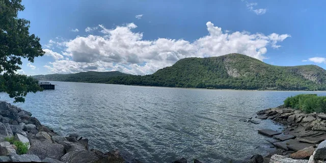 New York Hudson Valley Train Tour - Image 3