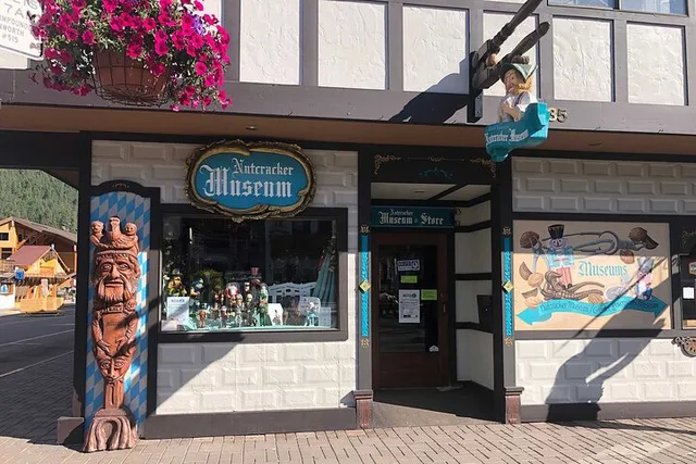 Leavenworth Self-Guided Audio Tour - Image 1