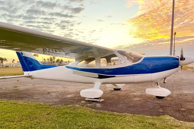 Miami Beach Private Airplane Flight at Sunset - Image 5